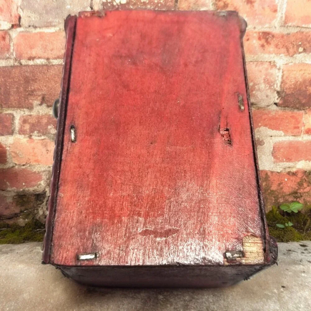 Mini Wooden Treasure Chest Box W/Bronze Color Floral Antique Style Spiritual Box - Picture 7 of 16